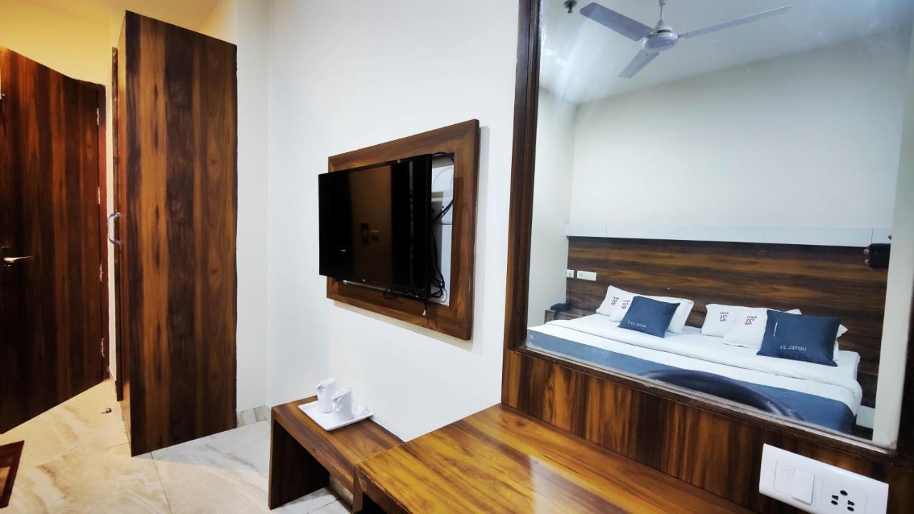 Hotel 21 Next To Chd Railway Station Chandīgarh Екстериор снимка